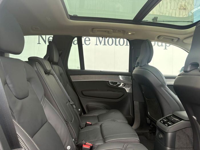 Volvo XC90 2025