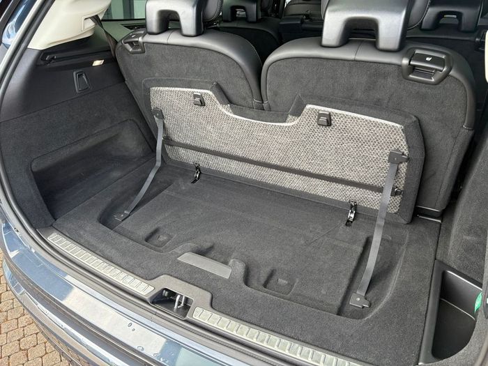 Volvo XC90 2025