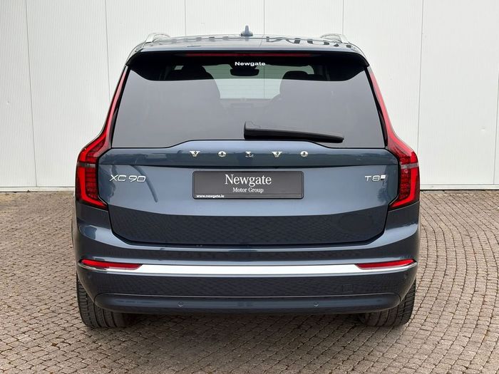 Volvo XC90 2025
