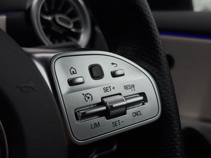 Mercedes-Benz A-Class 2023