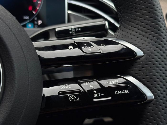 Mercedes-Benz E-Class 2025