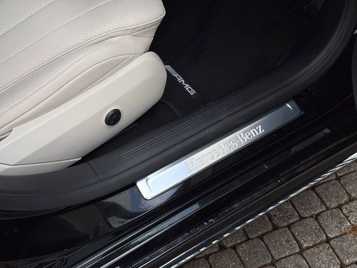Mercedes-Benz E-Class 2025