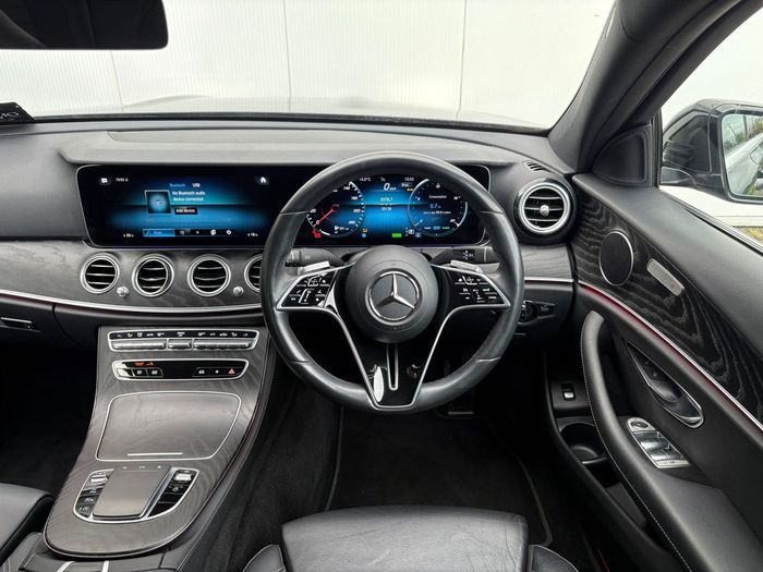 Mercedes-Benz E-Class 2023