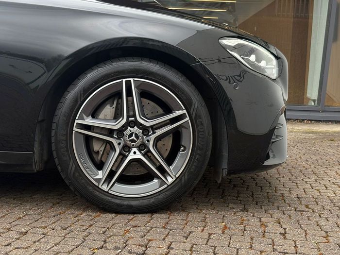 Mercedes-Benz E-Class 2023