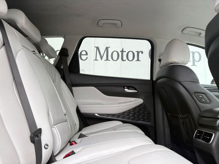 Hyundai Santa Fe 2023