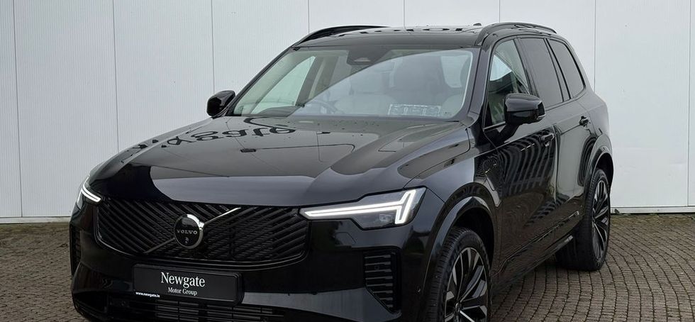Volvo XC90 2025
