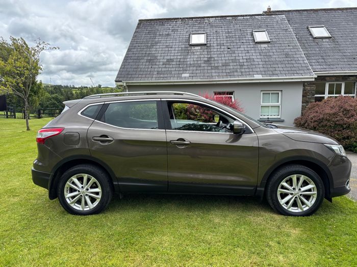 Nissan QASHQAI 2016