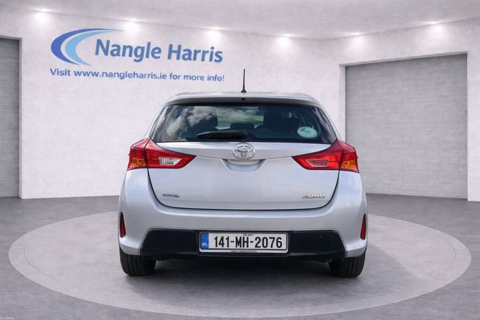 Toyota Auris 2014