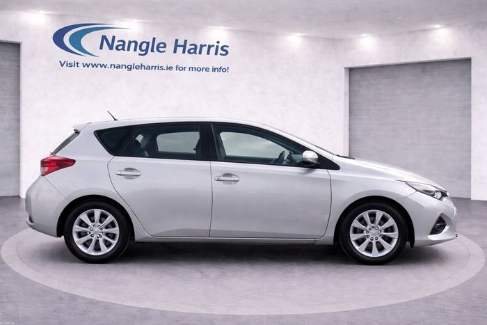 Toyota Auris 2014