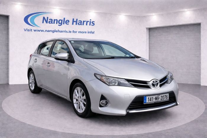 Toyota Auris 2014