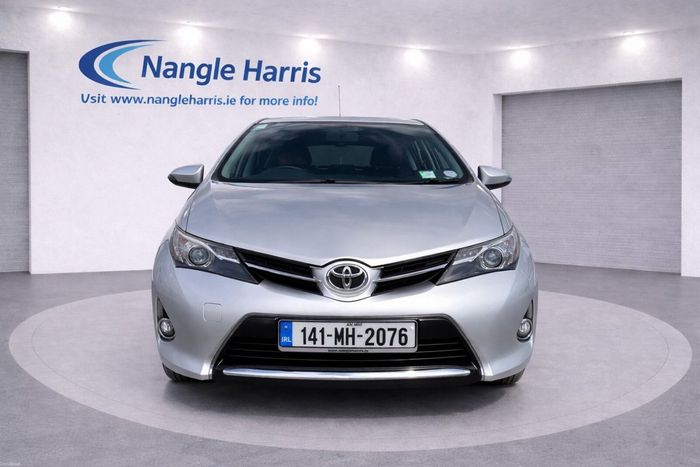 Toyota Auris 2014