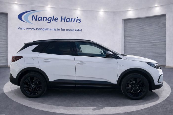 Opel GRANDLAND X 2023