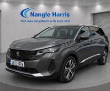 Peugeot 5008 2021
