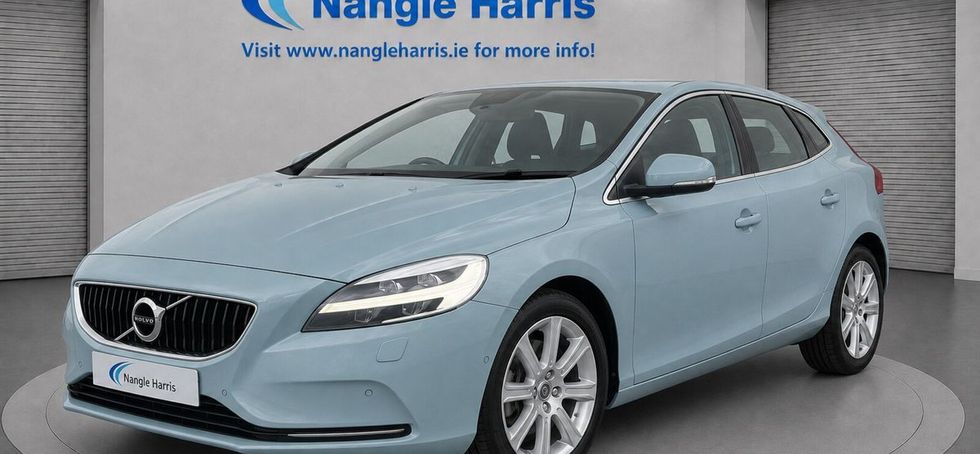 Volvo V40 2017