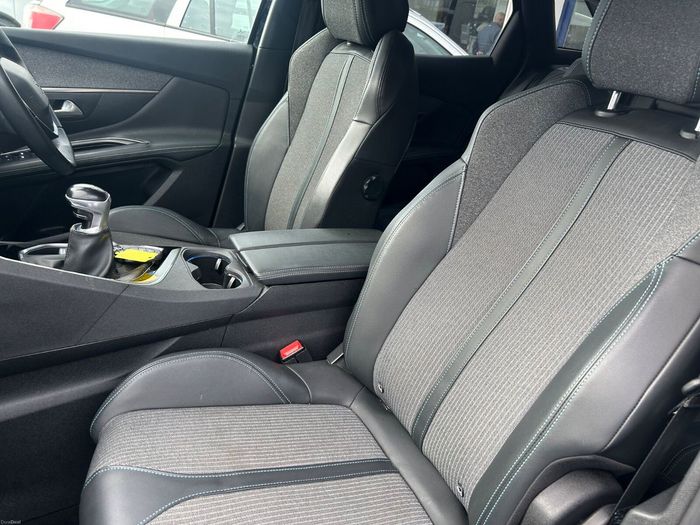 Peugeot 3008 2021