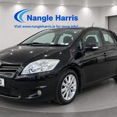 Toyota Auris 2012