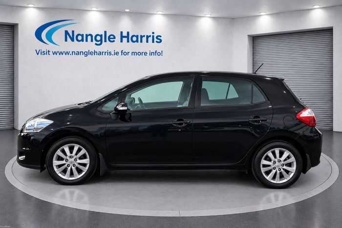 Toyota Auris 2012