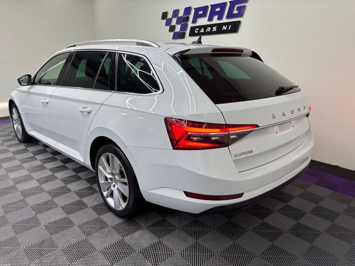 Skoda Superb 2021