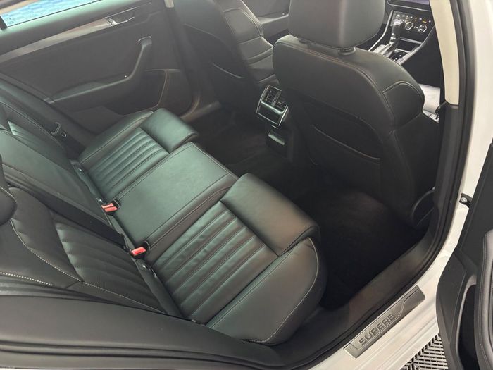 Skoda Superb 2021