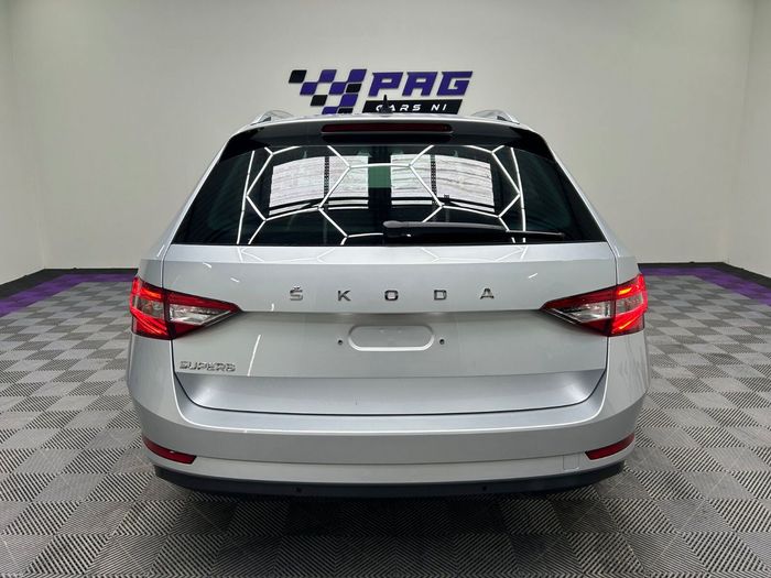 Skoda Superb 2022