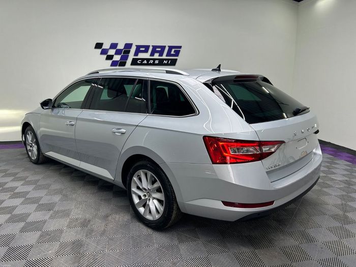 Skoda Superb 2022