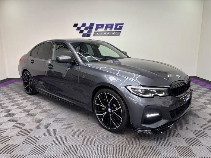 BMW 3 Series 2021