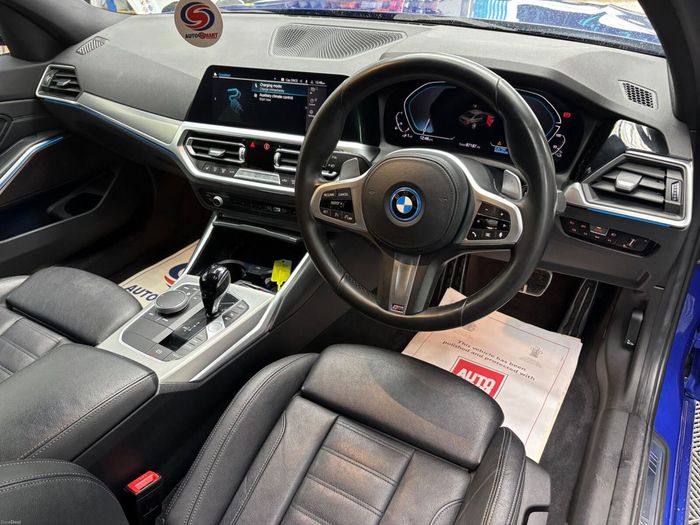 BMW 3 Series 2021