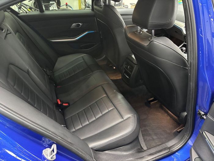 BMW 3 Series 2021