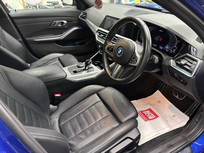 BMW 3 Series 2021