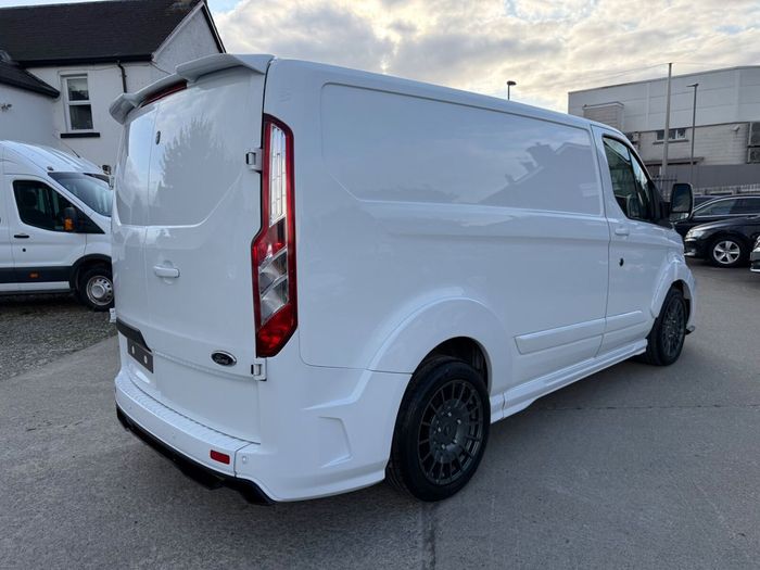 Ford Transit Custom 2023