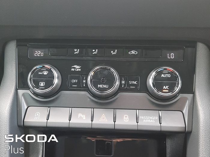Skoda Karoq 2025