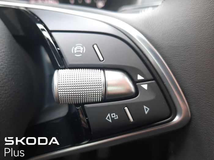 Skoda Karoq 2025