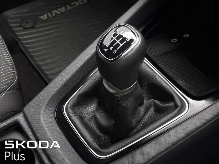 Skoda Octavia 2024