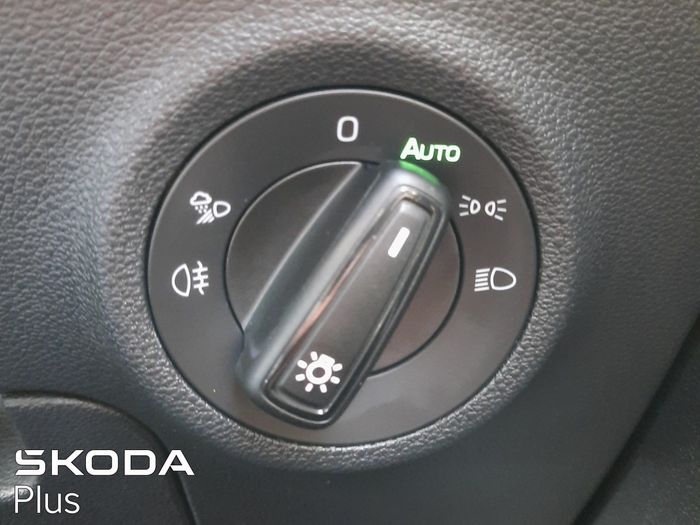 Skoda Karoq 2025