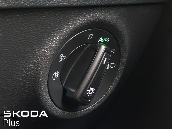 Skoda Karoq 2025