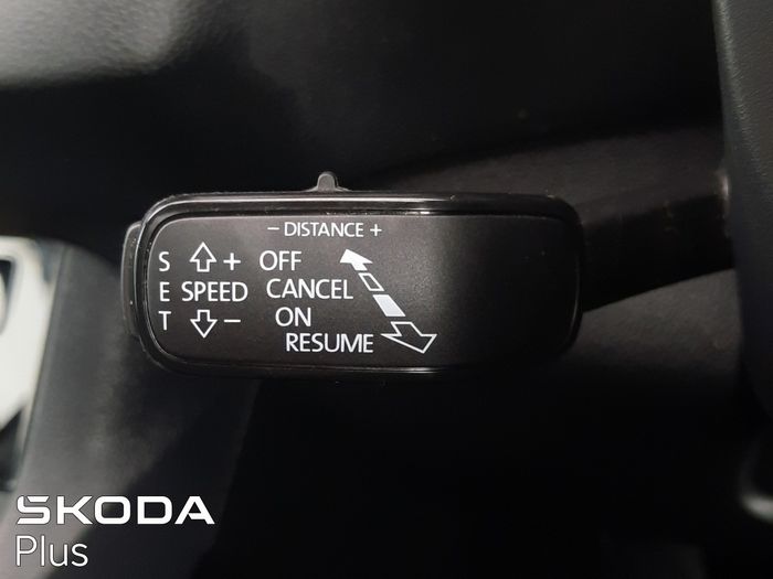 Skoda Karoq 2025