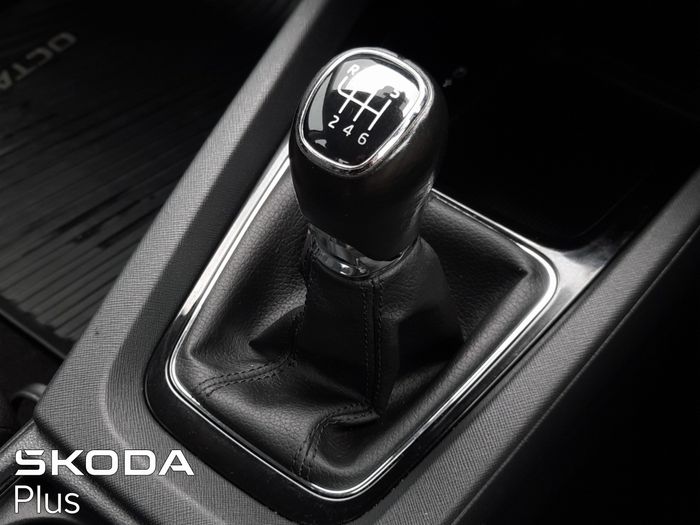 Skoda Octavia 2024