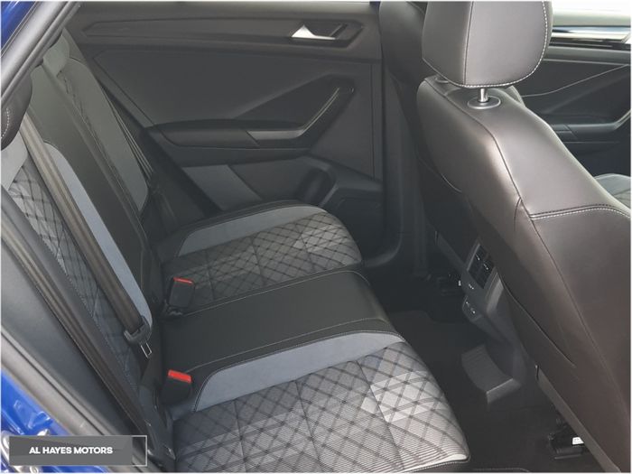 Volkswagen T-Roc 2024