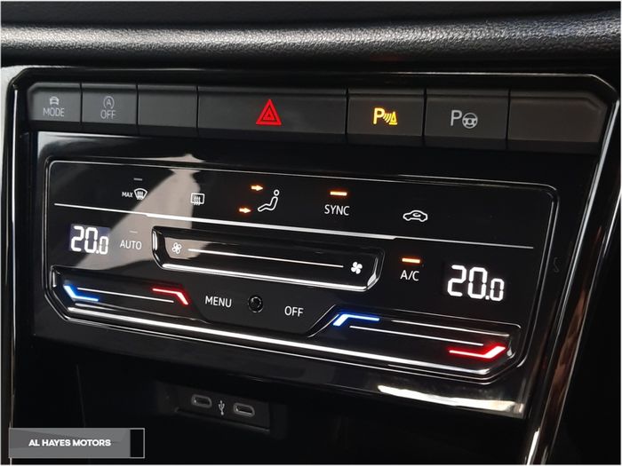 Volkswagen T-Roc 2024