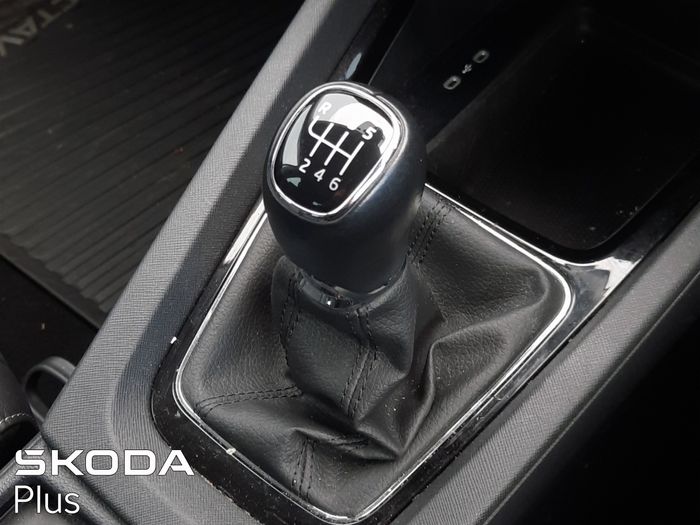 Skoda Octavia 2023