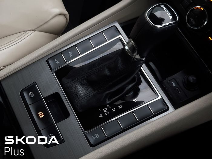 Skoda Superb 2024