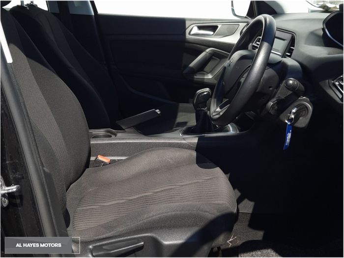 Peugeot 308 2015