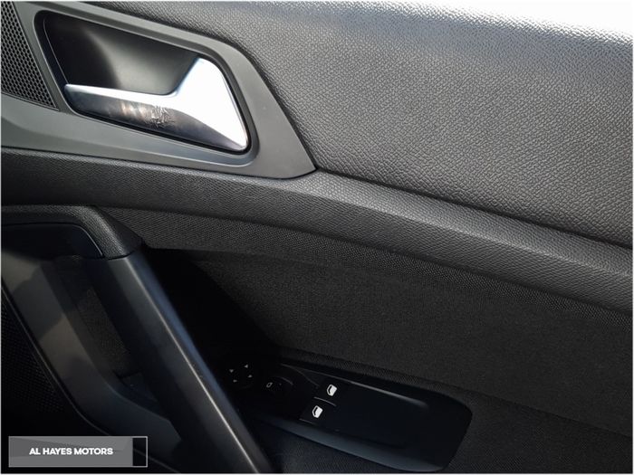 Peugeot 308 2015