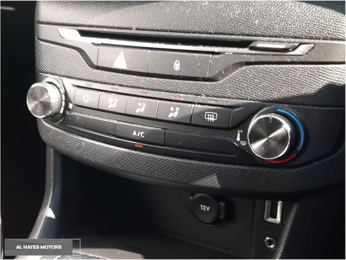Peugeot 308 2015