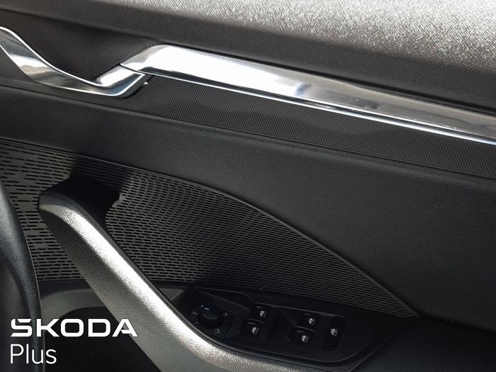 Skoda Octavia 2023