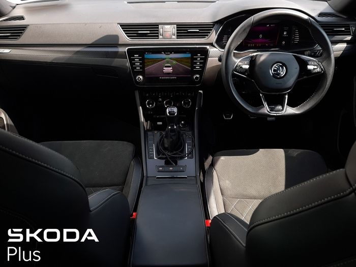 Skoda Superb 2023