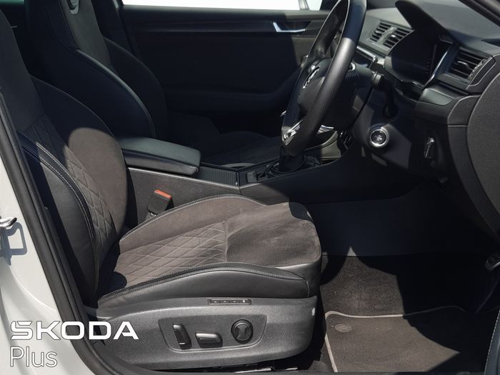 Skoda Superb 2023