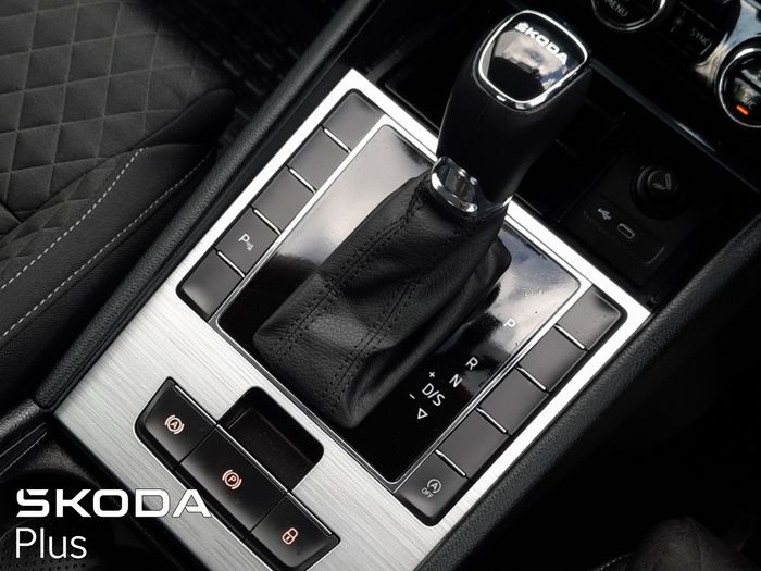 Skoda Superb 2023