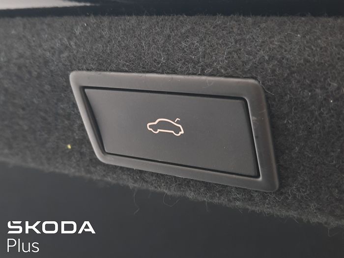 Skoda Superb 2024