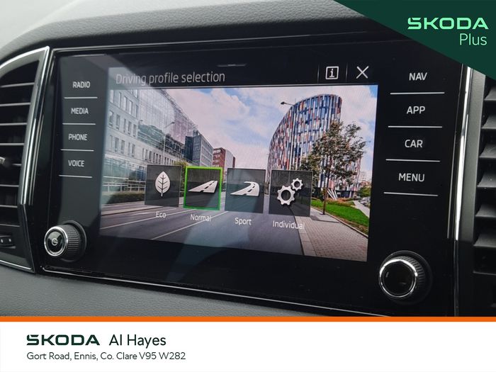 Skoda Karoq 2025